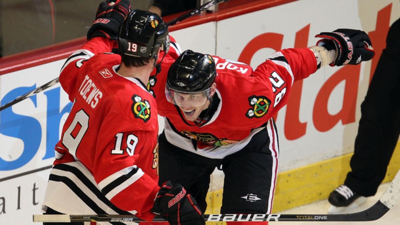 Toews jonathan nhl centers hockey